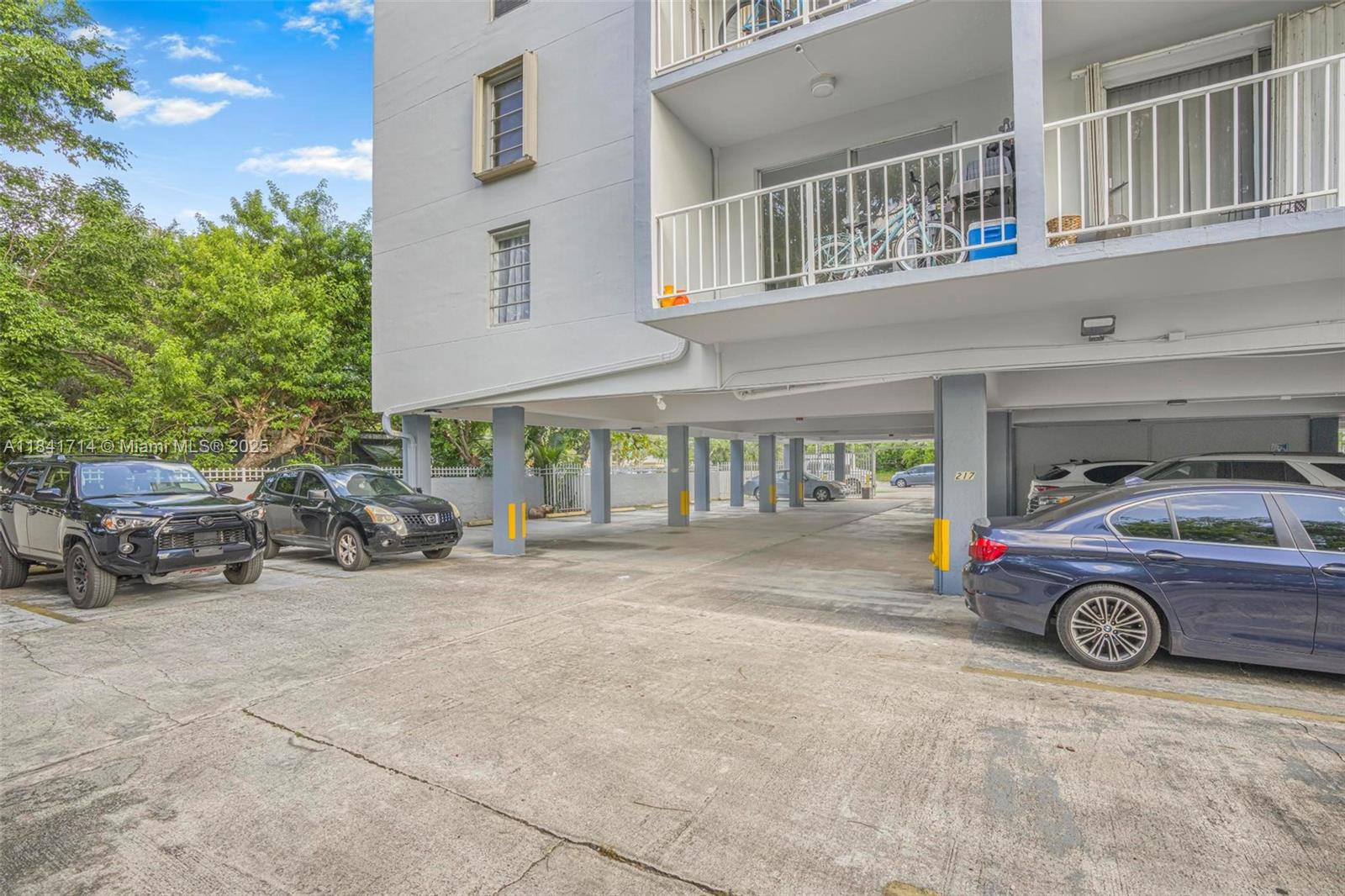 555 NE 123rd St # A Unit: 218-A