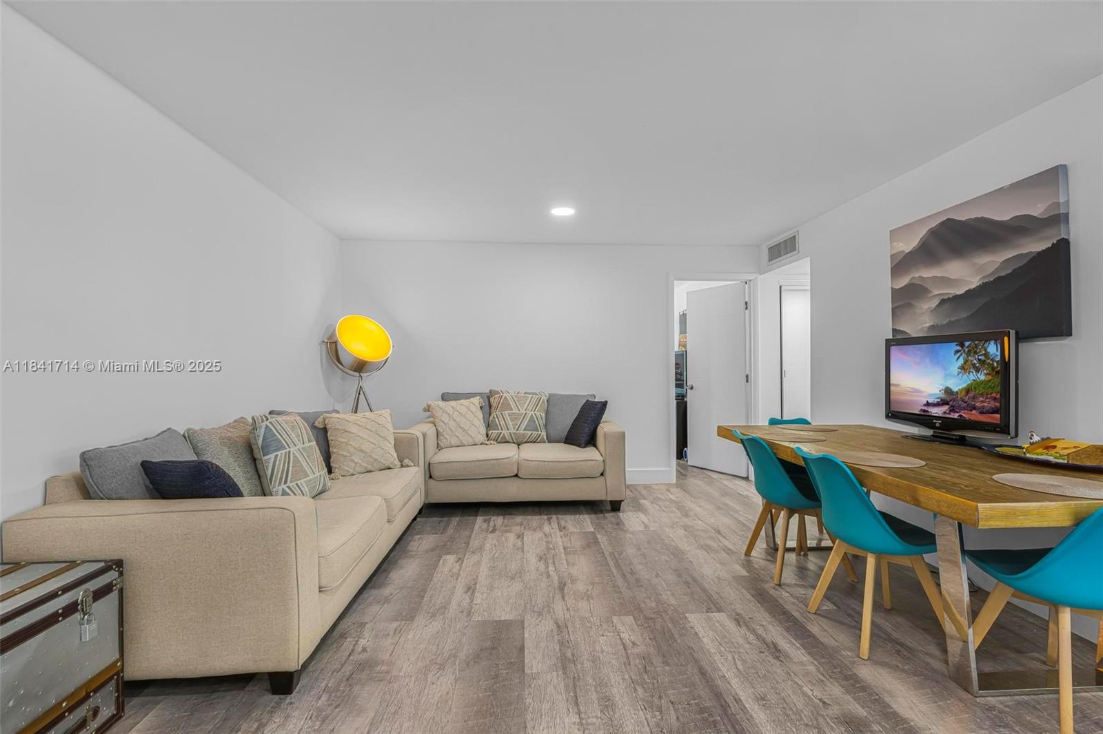 555 NE 123rd St # A Unit: 218-A