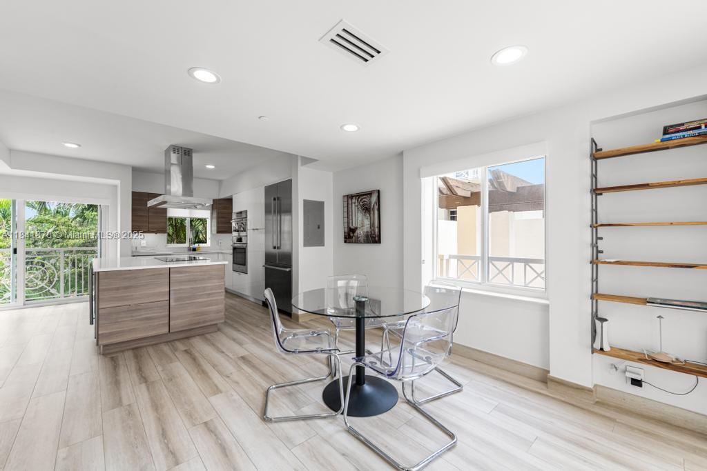 100 Jefferson Ave # 10019