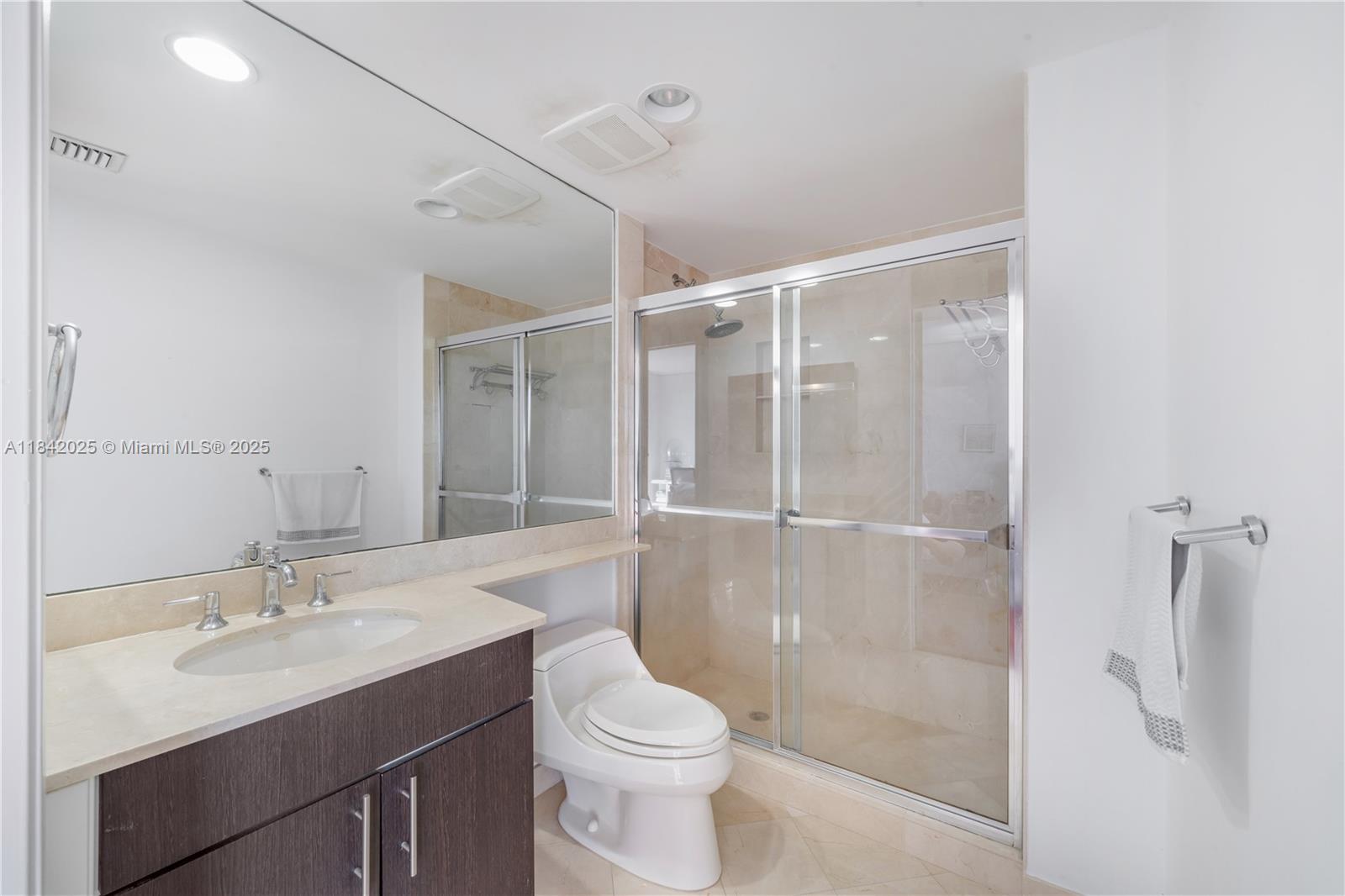 765 Crandon Blvd # 12 Unit: PH-12