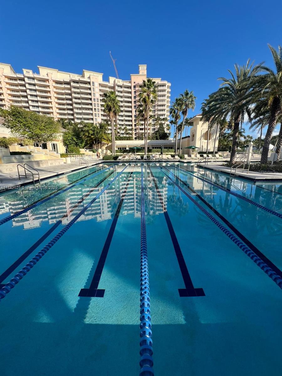 765 Crandon Blvd # 12 Unit: PH-12