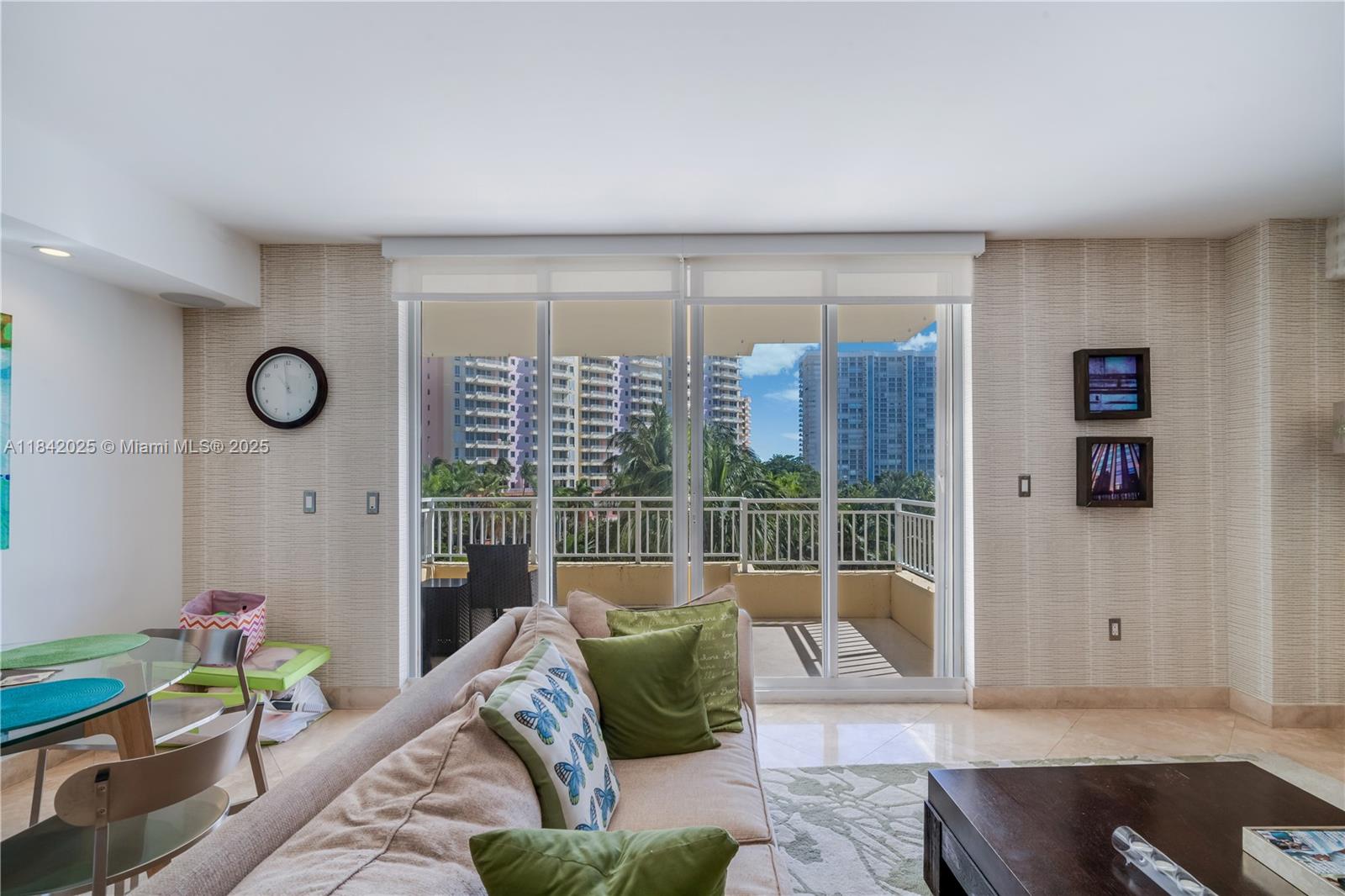 765 Crandon Blvd # 12 Unit: PH-12
