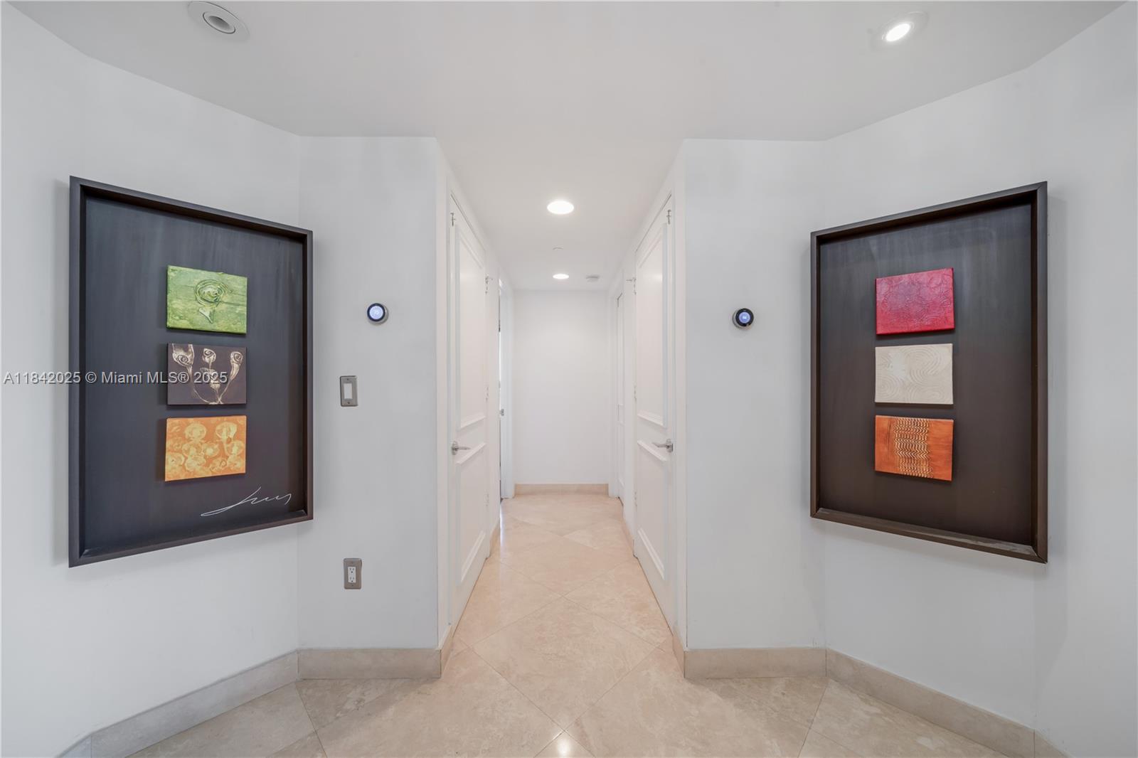765 Crandon Blvd # 12 Unit: PH-12