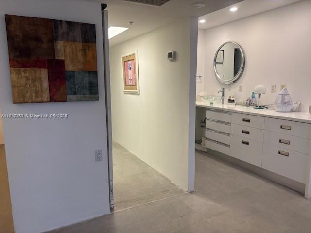 100 Lincoln Rd # 1546