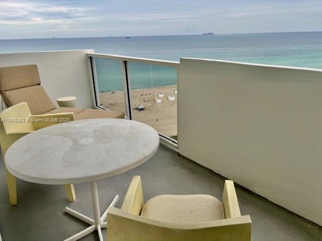 100 Lincoln Rd # 1546
