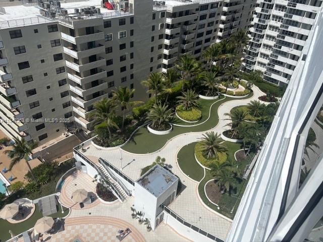 100 Lincoln Rd # 1546