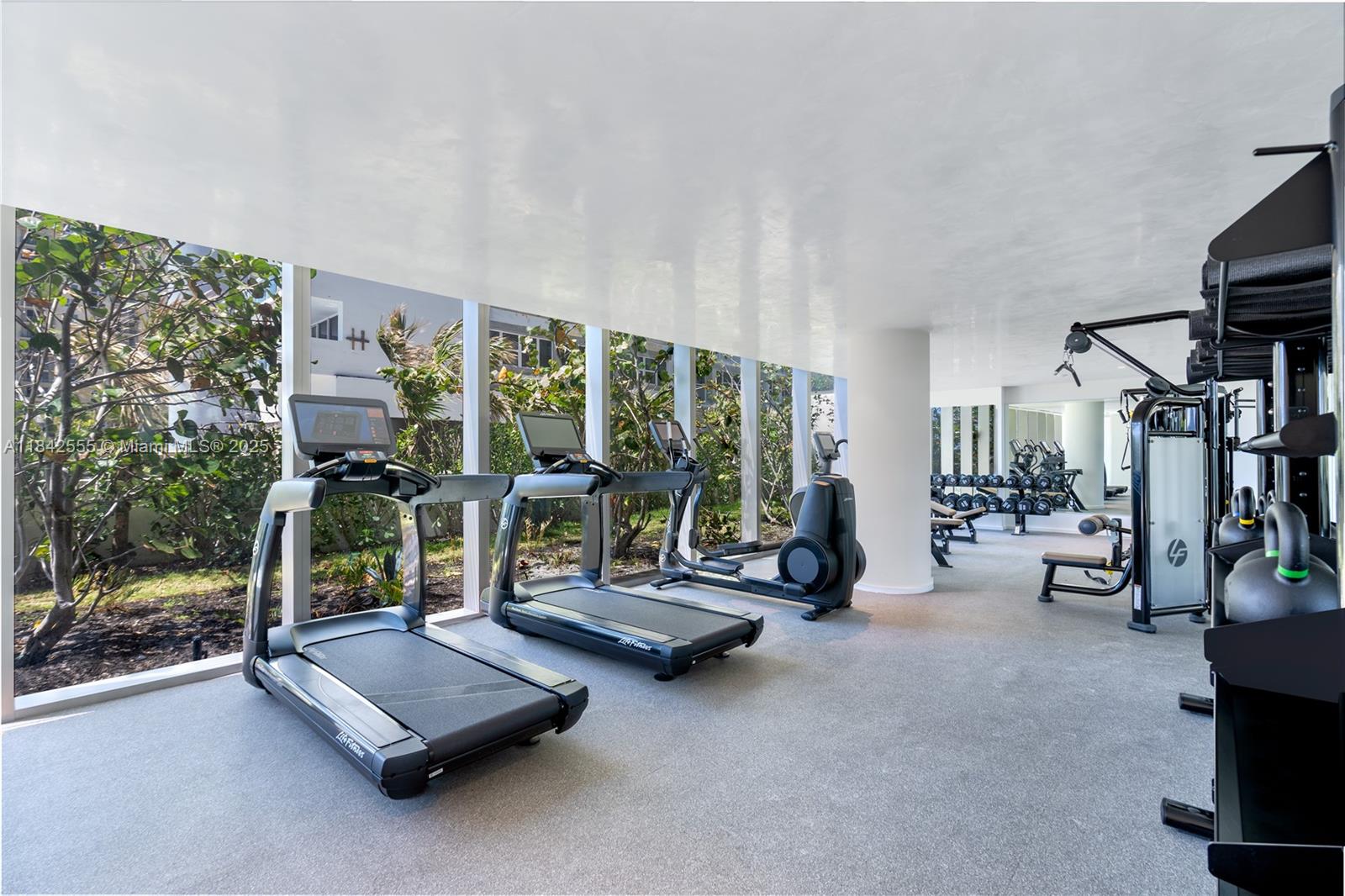 2000 S Ocean Drive # 32A