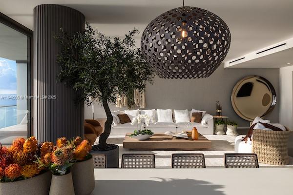 2000 S Ocean Drive # 32A
