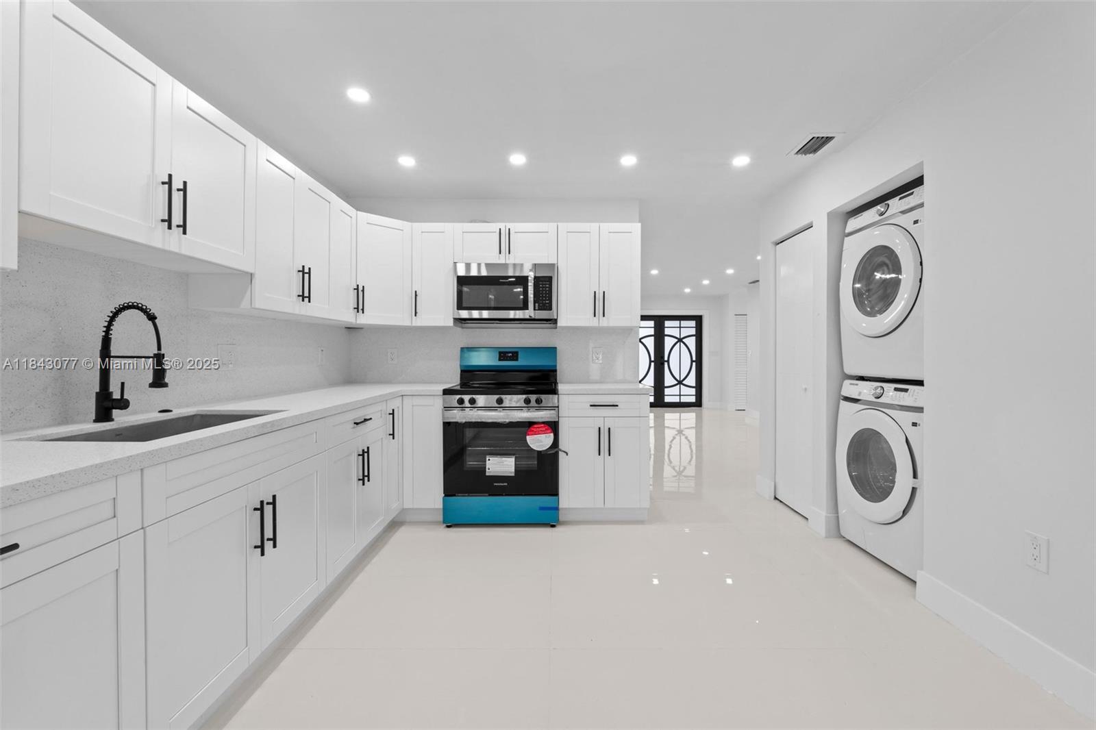 971 SW 88th Ave