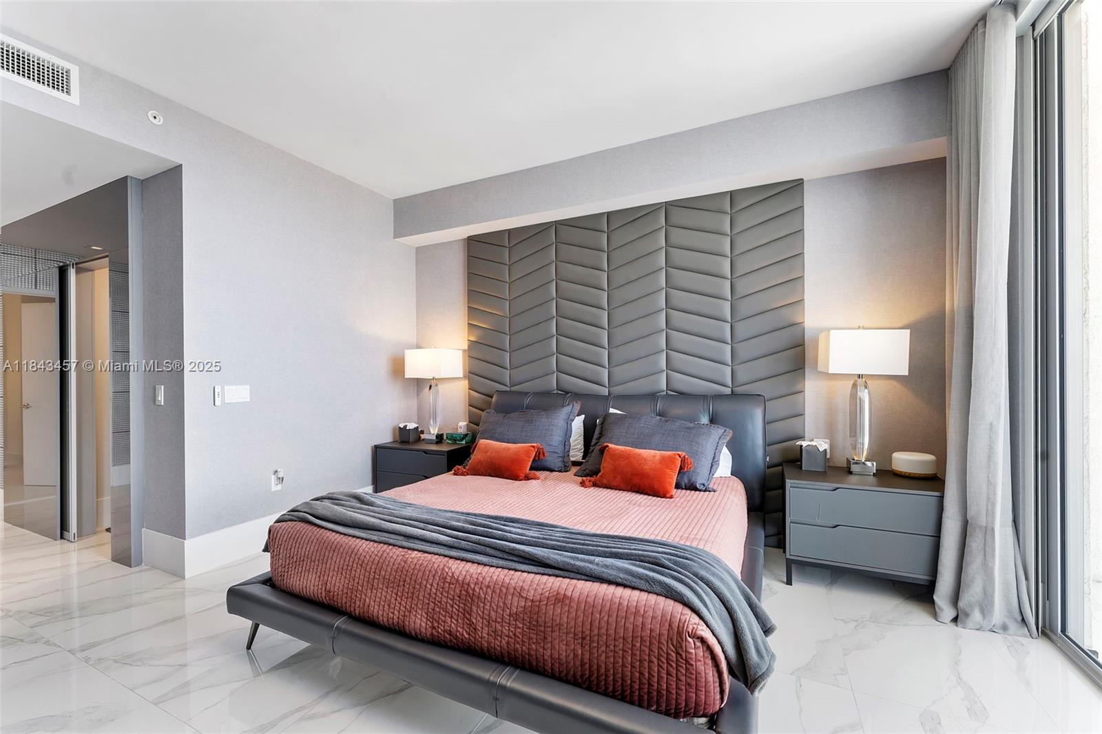 330 Sunny Isles Blvd Unit: 5-LPH03