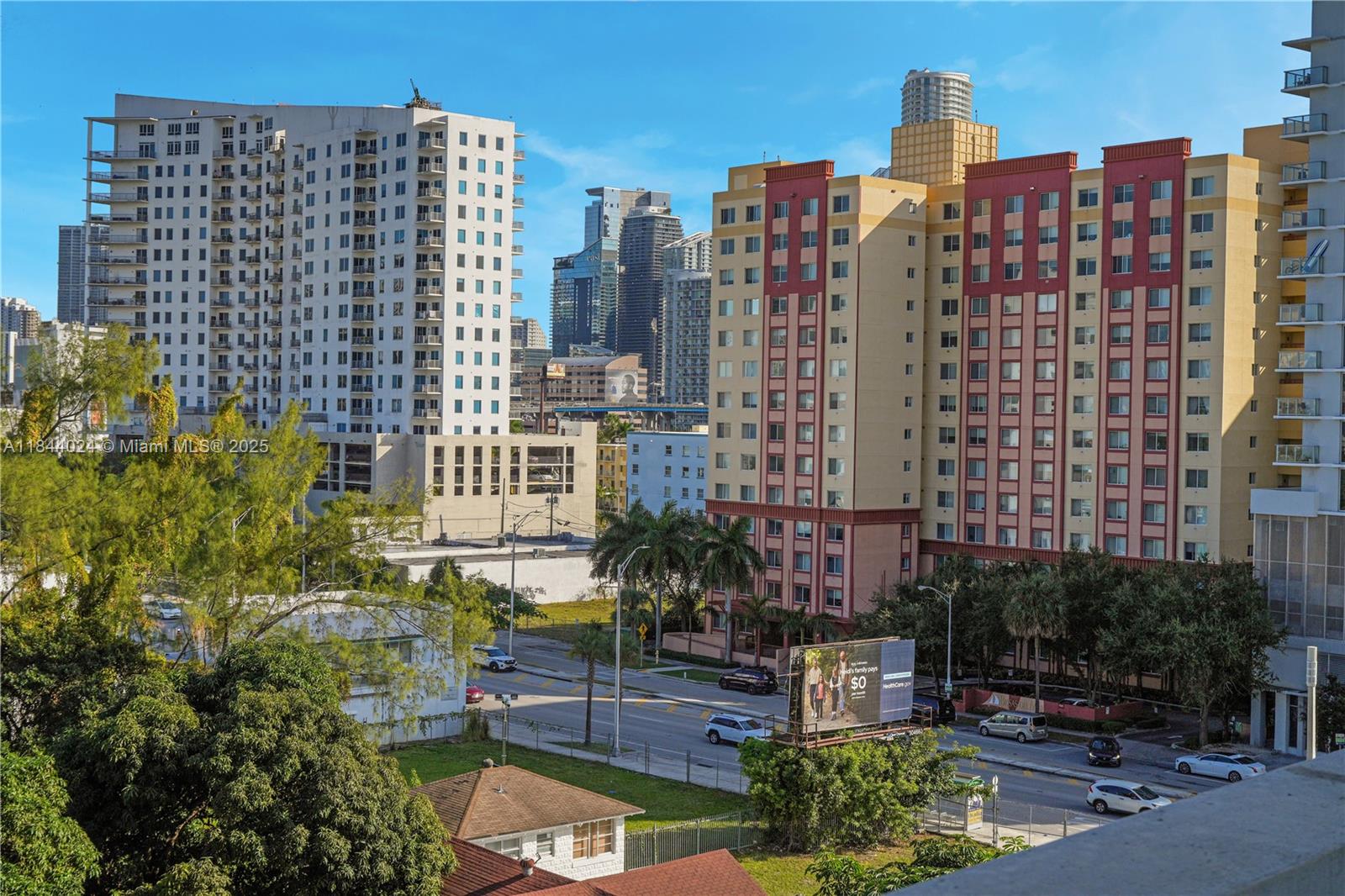 36 NW 6th Ave # 706