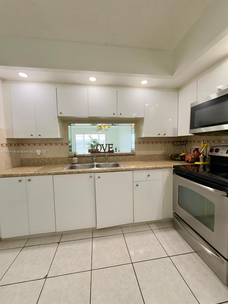 1501 SW 134th Way # 206D