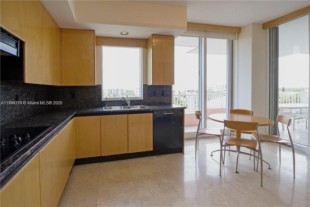 785 Crandon Blvd # 506