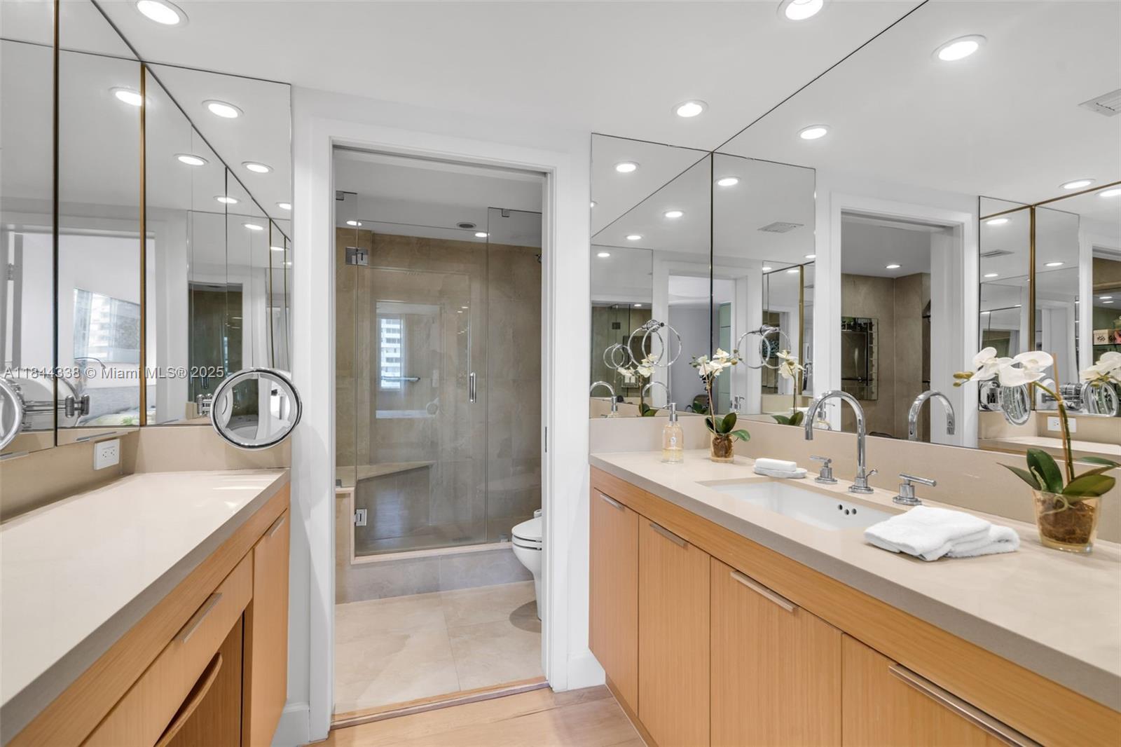 200 Ocean Lane Dr # 503