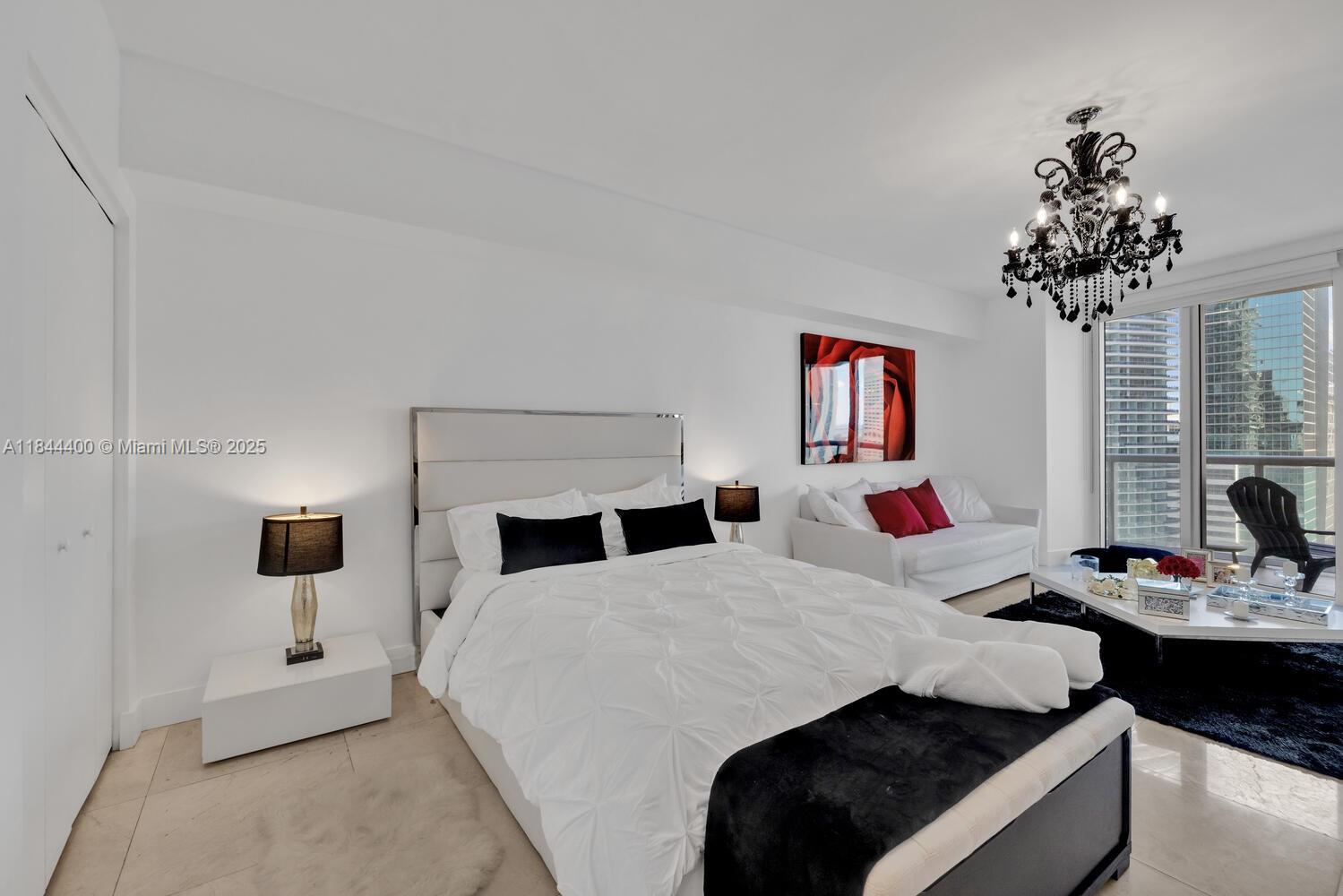 475 Brickell Ave # 2610