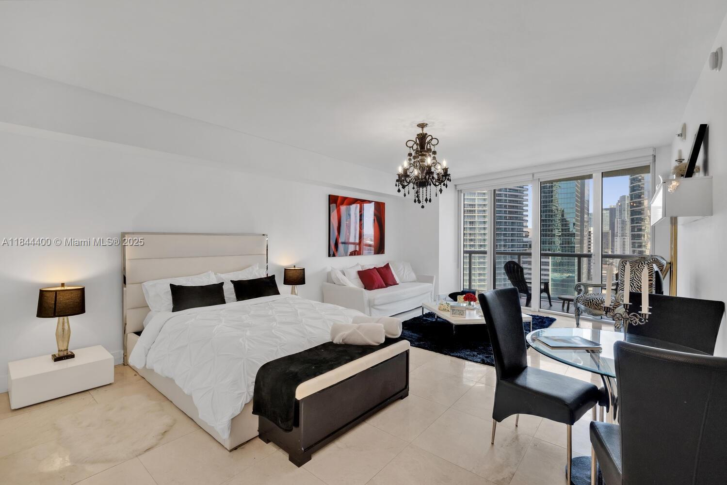 475 Brickell Ave # 2610