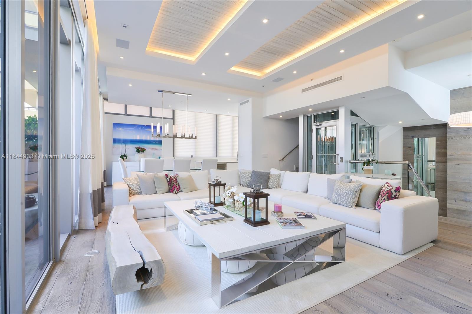 9501 Collins Ave # 1