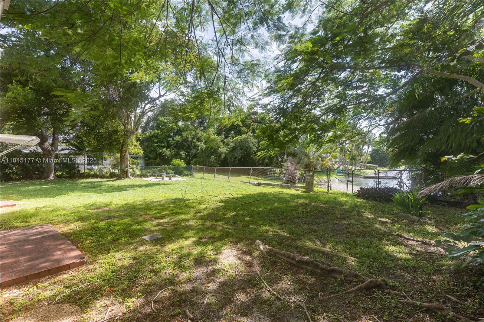 10415 SW 87th Ave