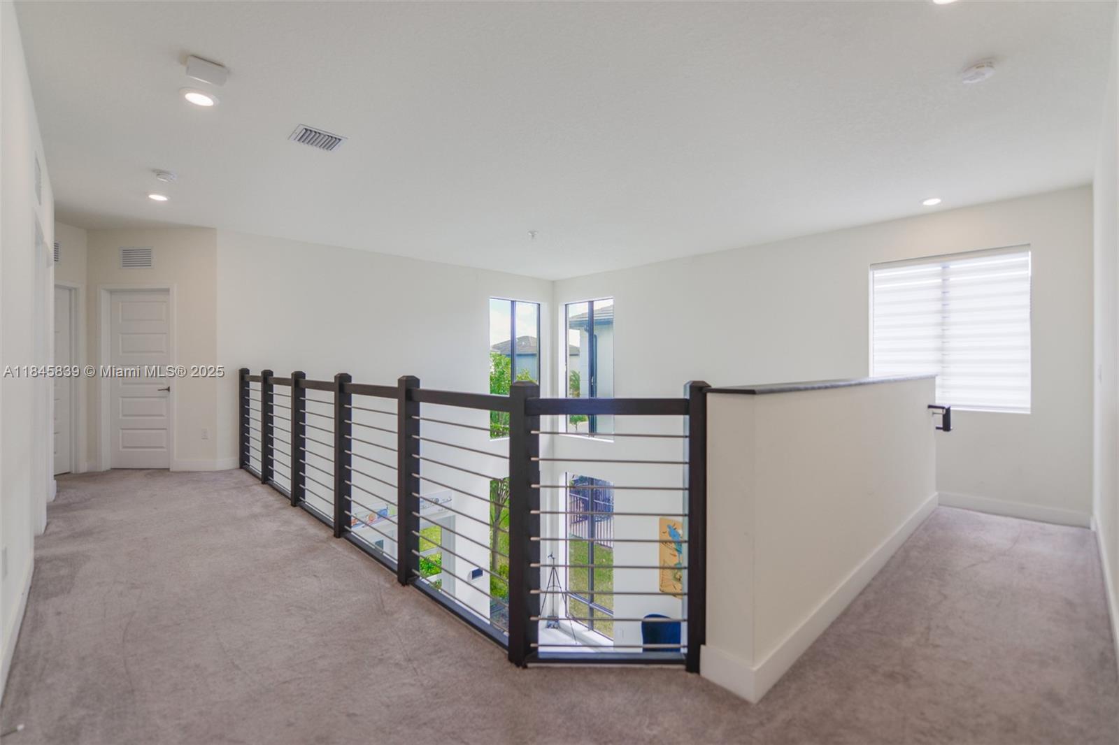 16036 NW 89th Ct