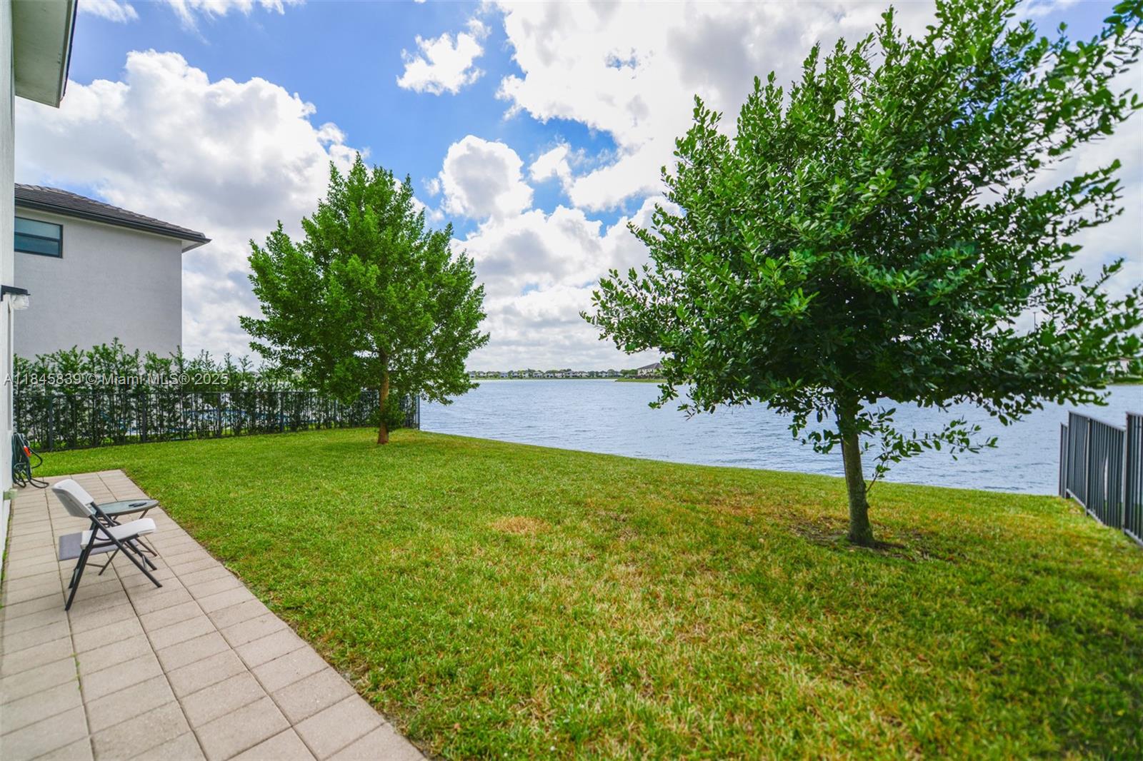 16036 NW 89th Ct