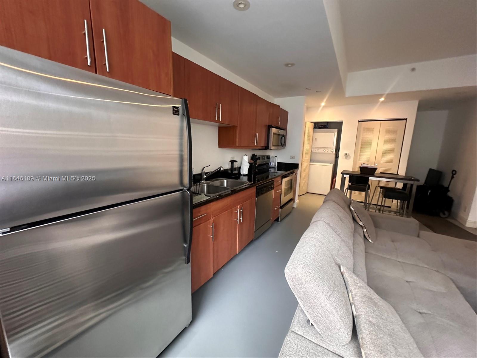 111 E Flagler St # 410