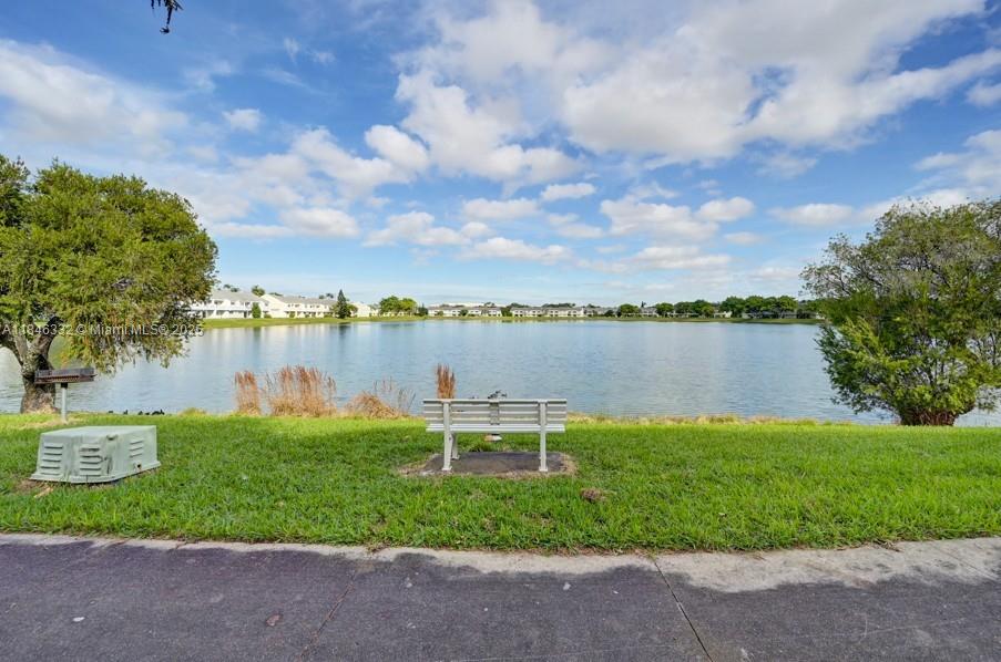 3453 NW 44th St # 107