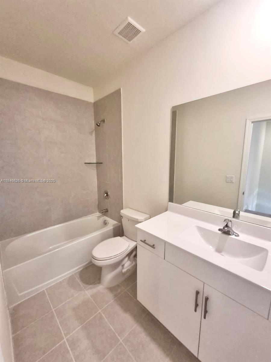 3412 W 114th Ter Unit: .