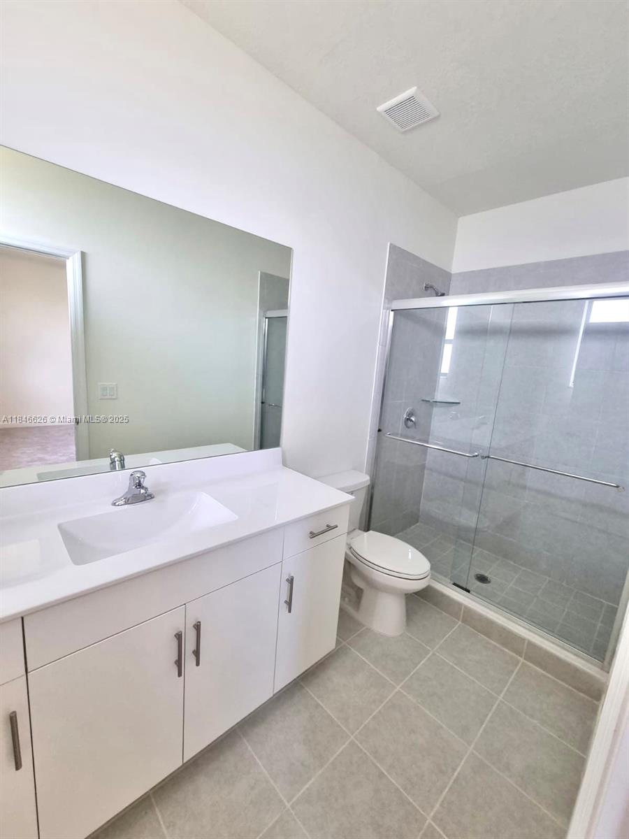 3412 W 114th Ter Unit: .