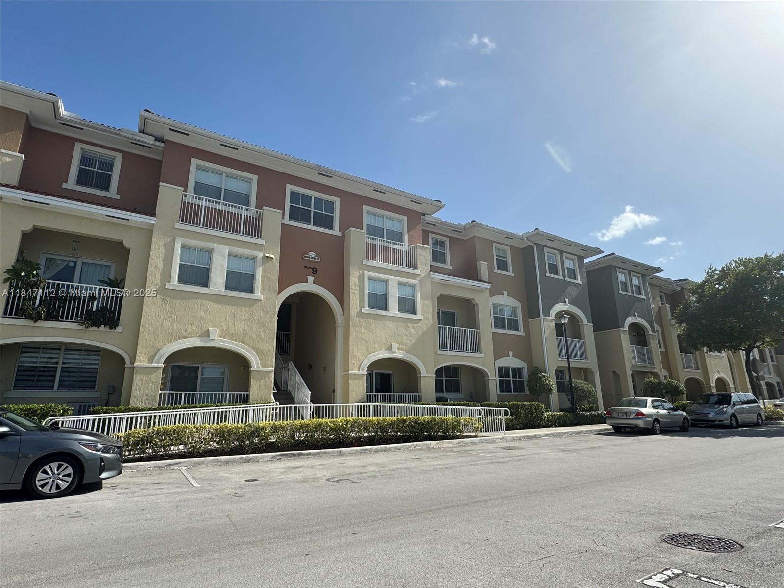 10800 NW 88th Ter # 214