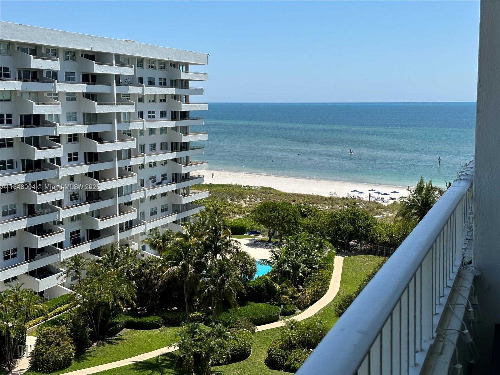 199 OCEAN LN DR # 1114