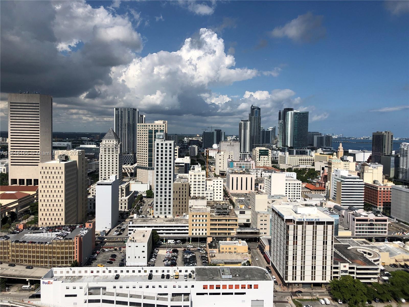 350 S Miami Ave Unit: 3405