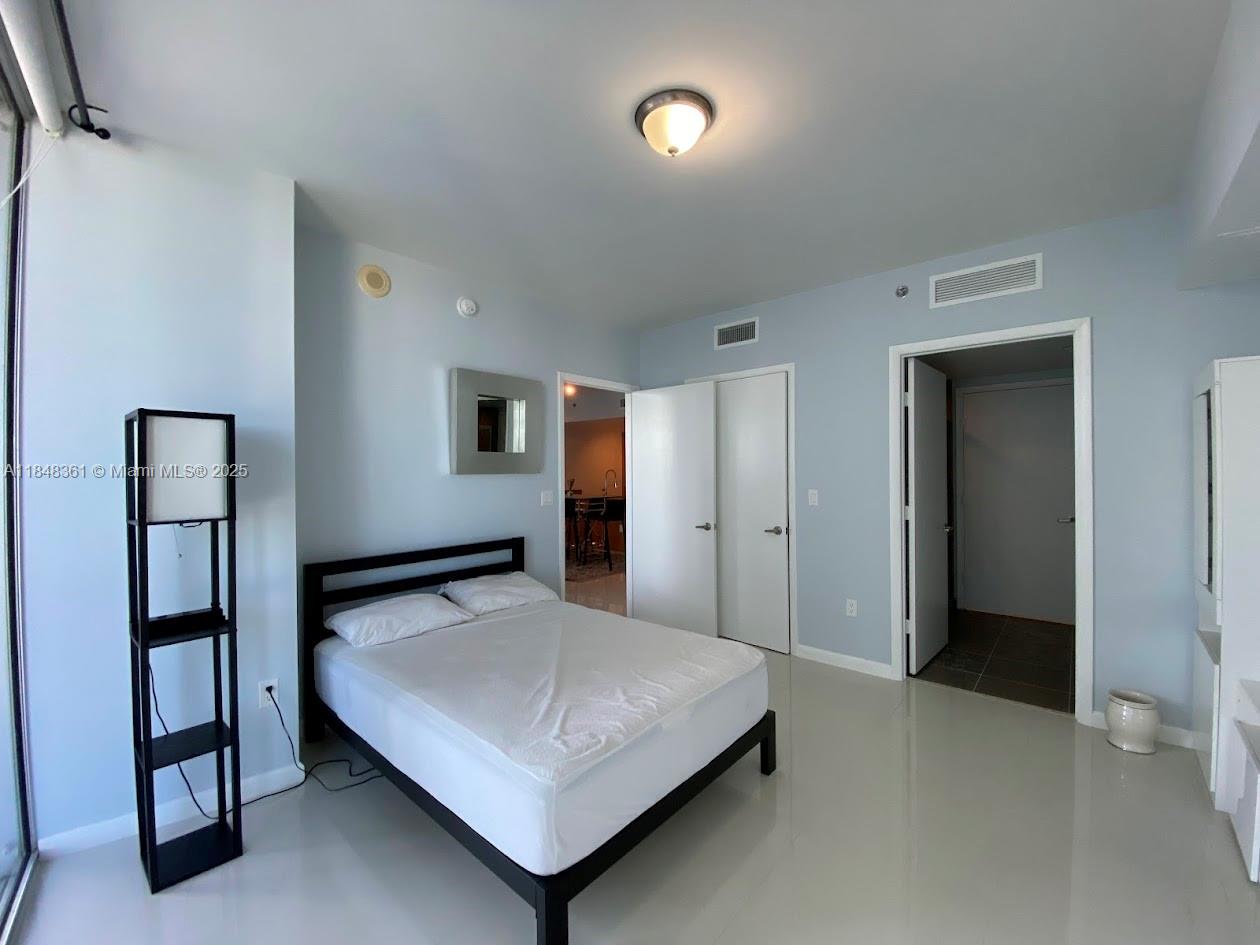 475 Brickell Ave # 4409