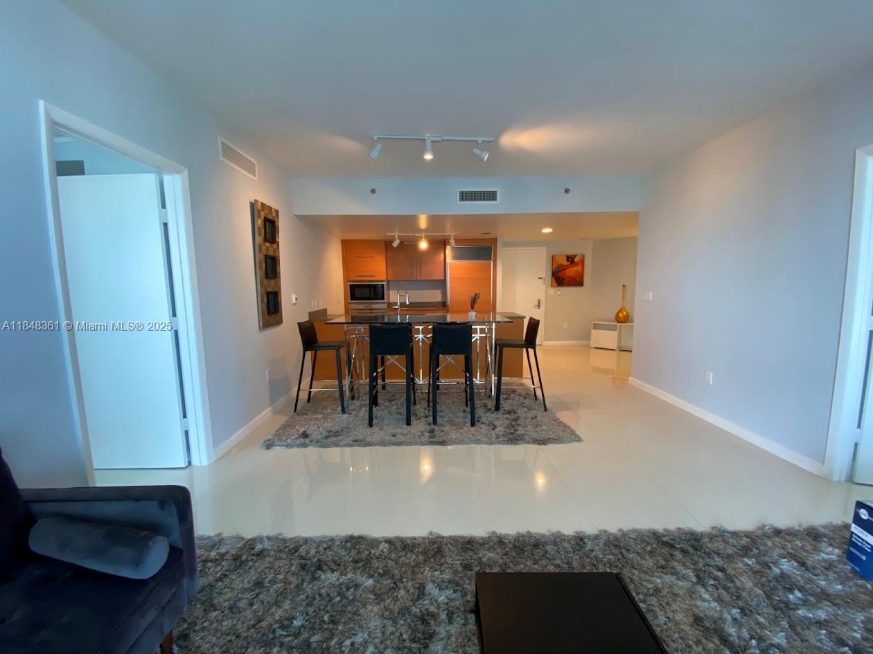 475 Brickell Ave # 4409