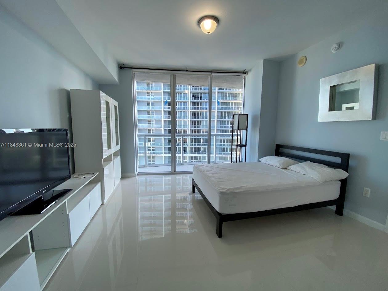 475 Brickell Ave # 4409