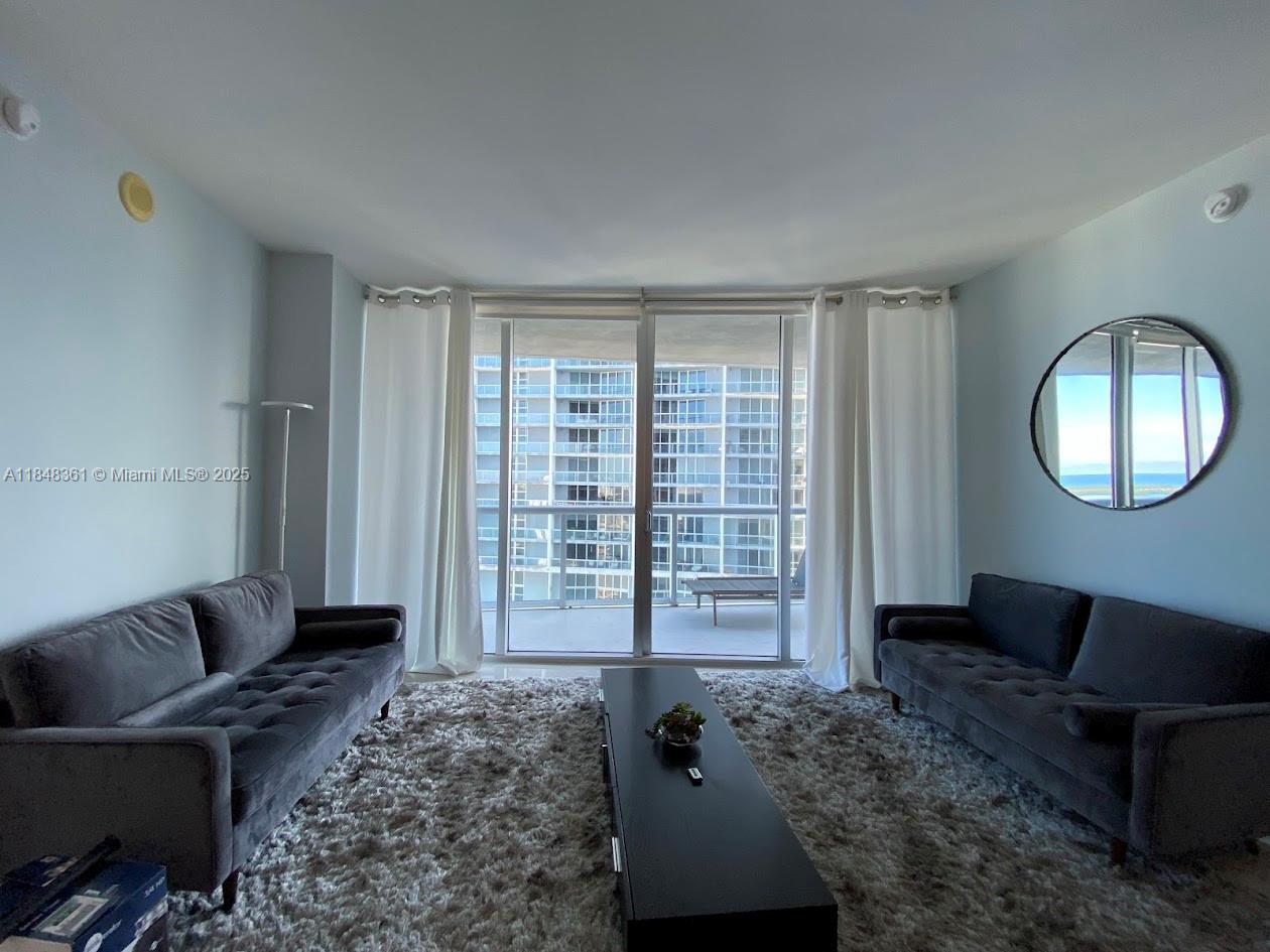 475 Brickell Ave # 4409