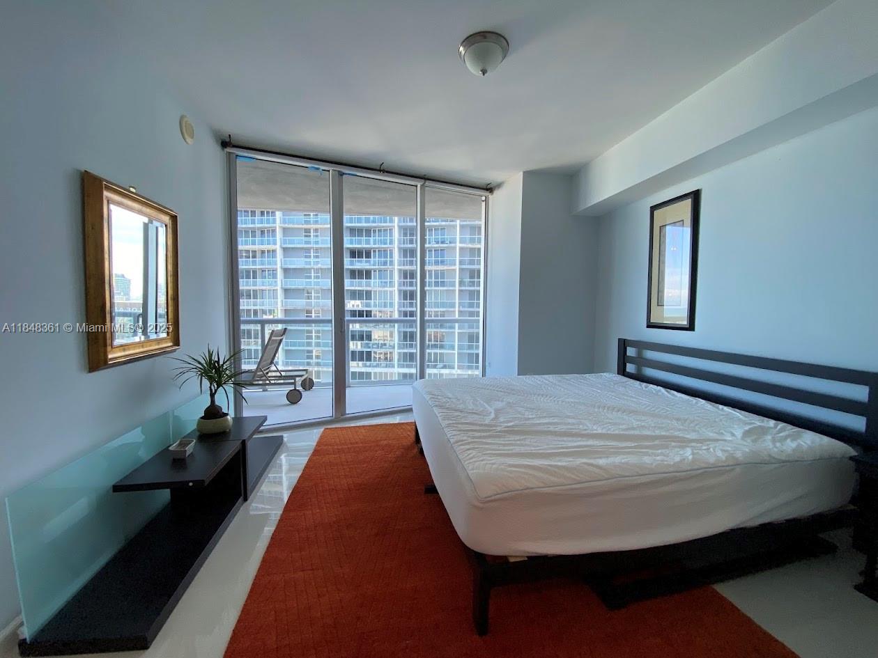 475 Brickell Ave # 4409