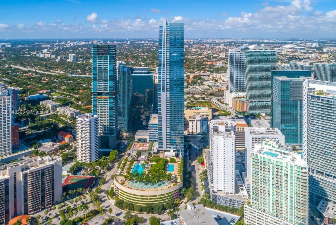 1451 Brickell Ave # 2505