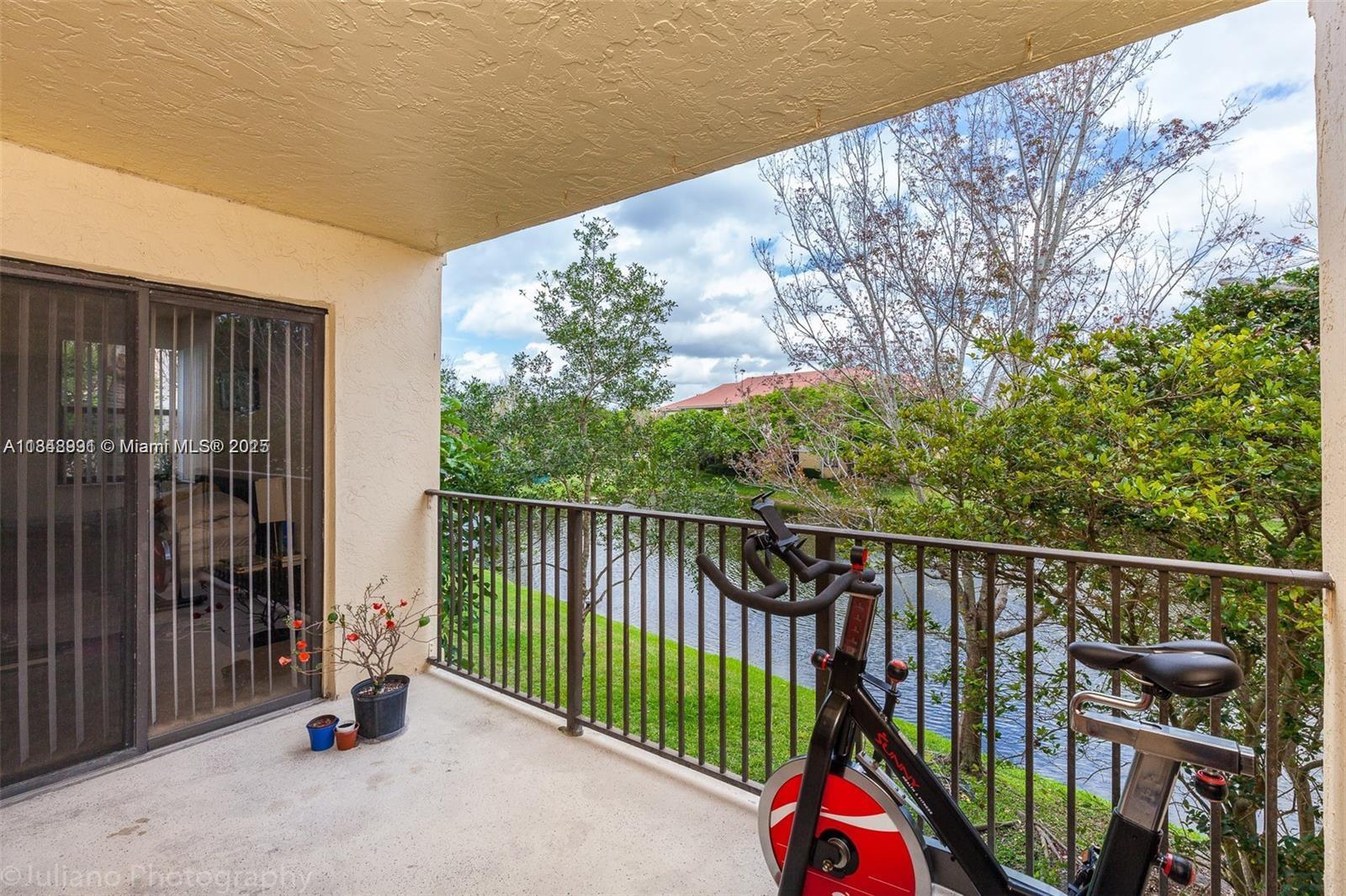 10161 W Sunrise Blvd # 202