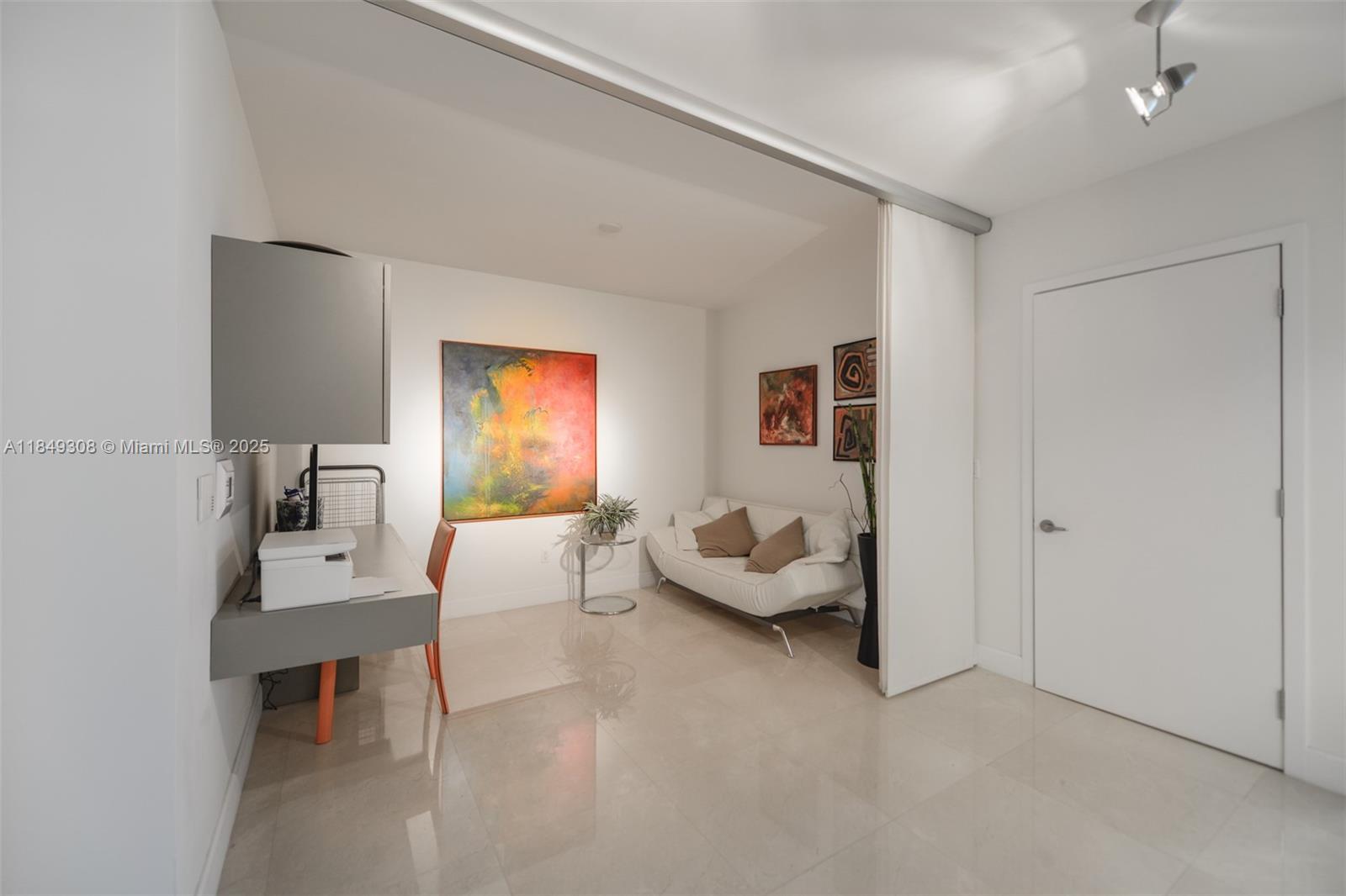 1331 Brickell Bay Dr # 2403