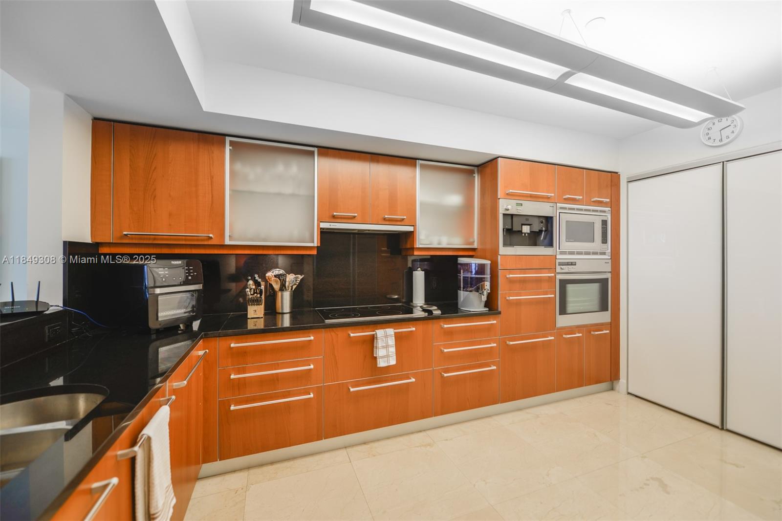 1331 Brickell Bay Dr # 2403