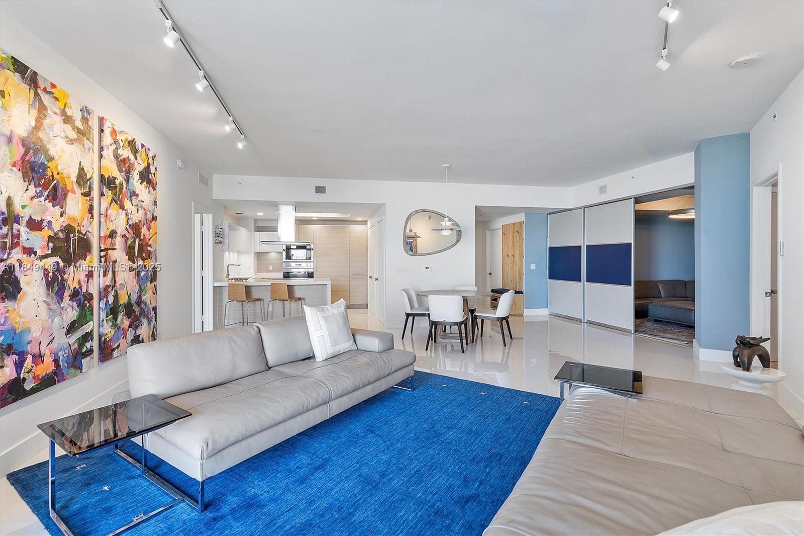 17301 Biscayne Blvd # 2108