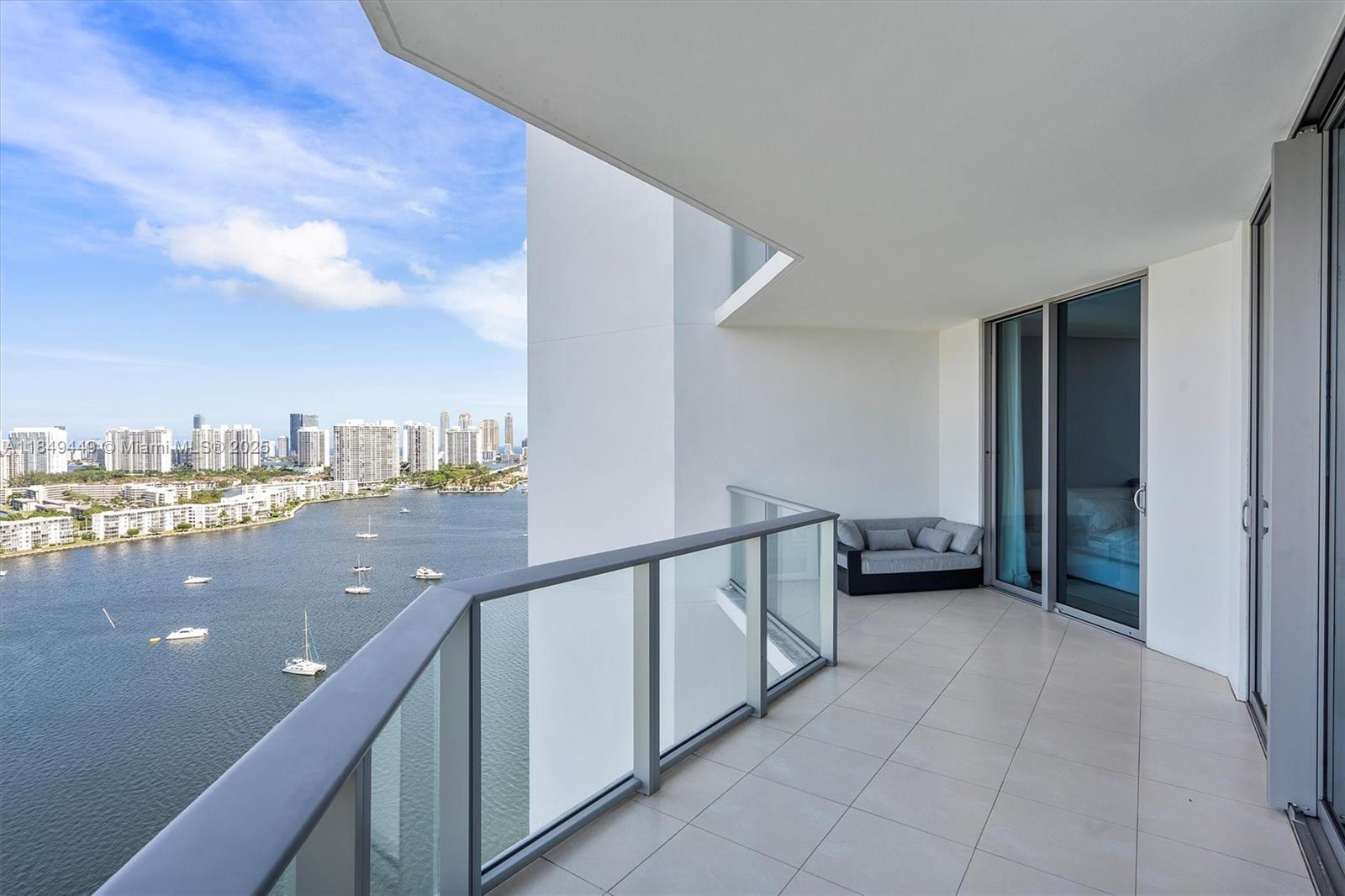 17301 Biscayne Blvd # 2108