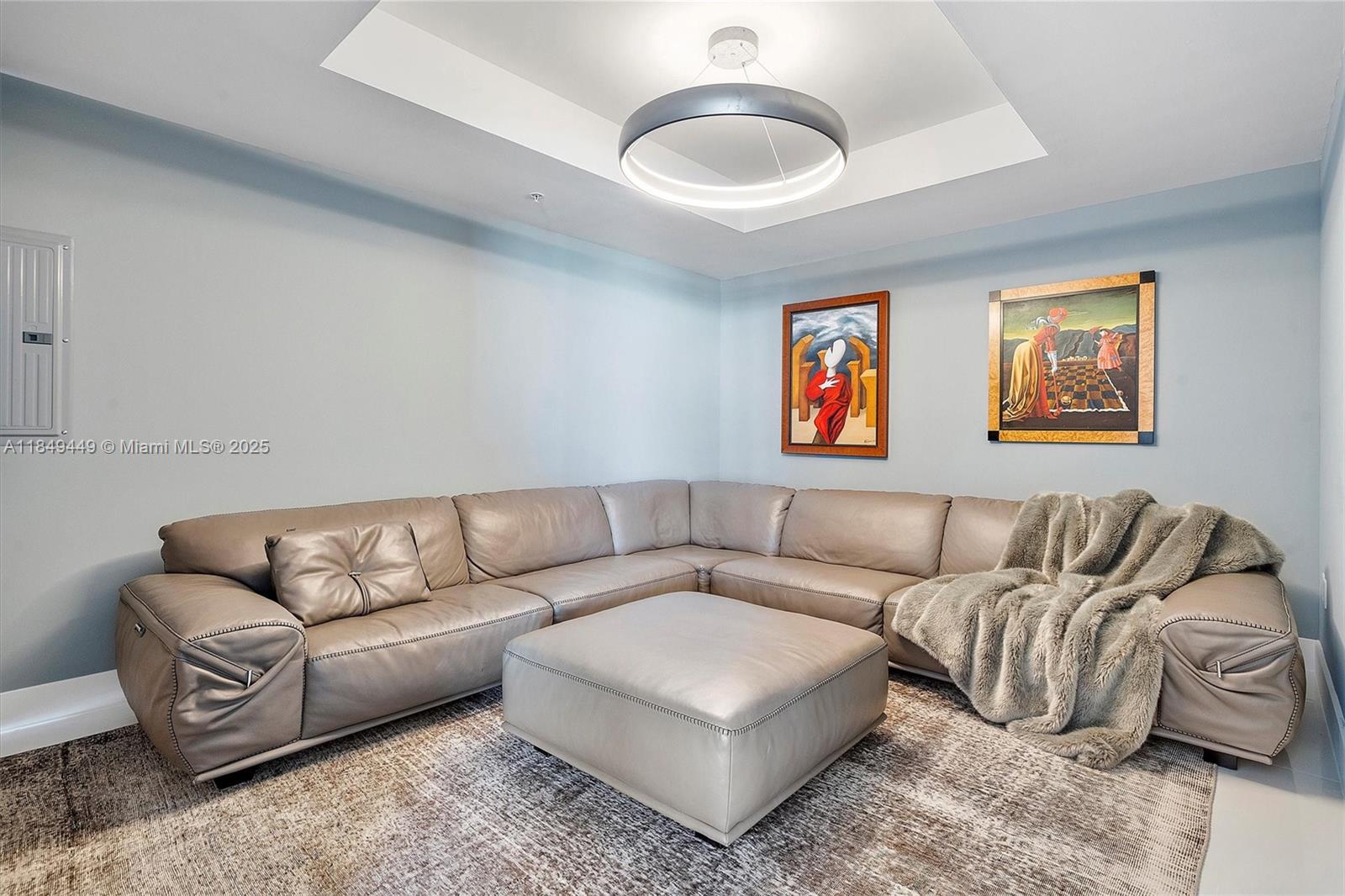 17301 Biscayne Blvd # 2108