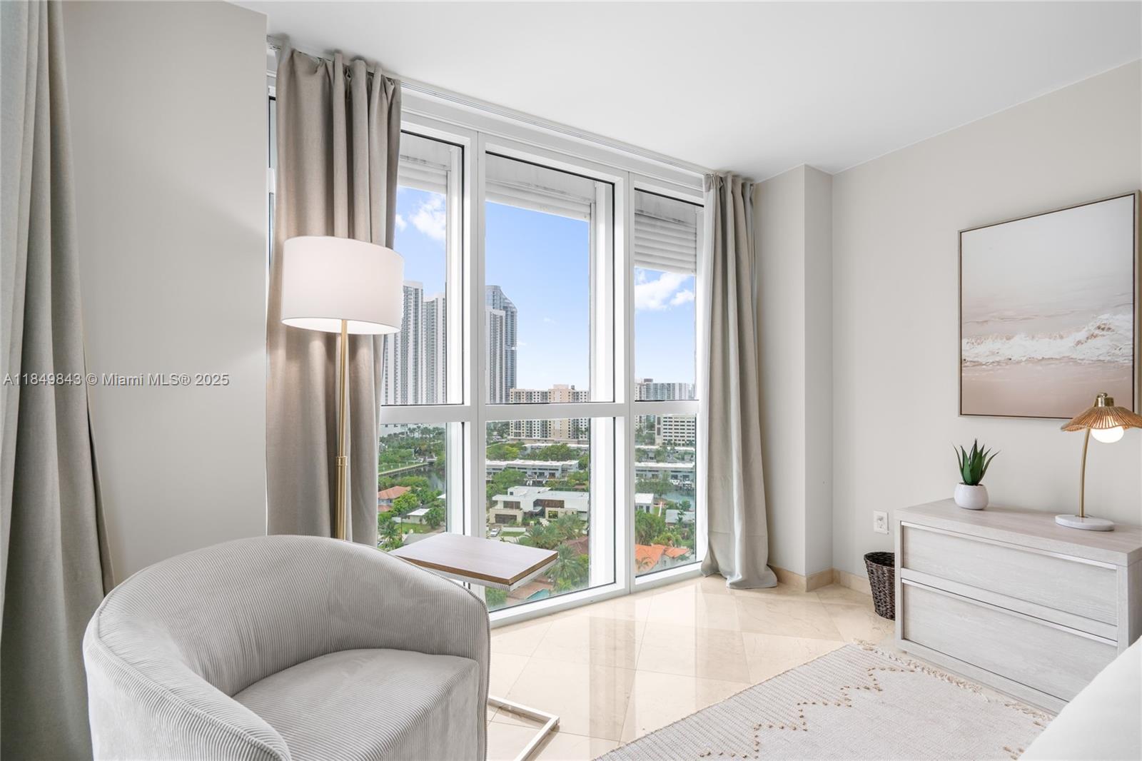 16500 Collins Ave # 1752