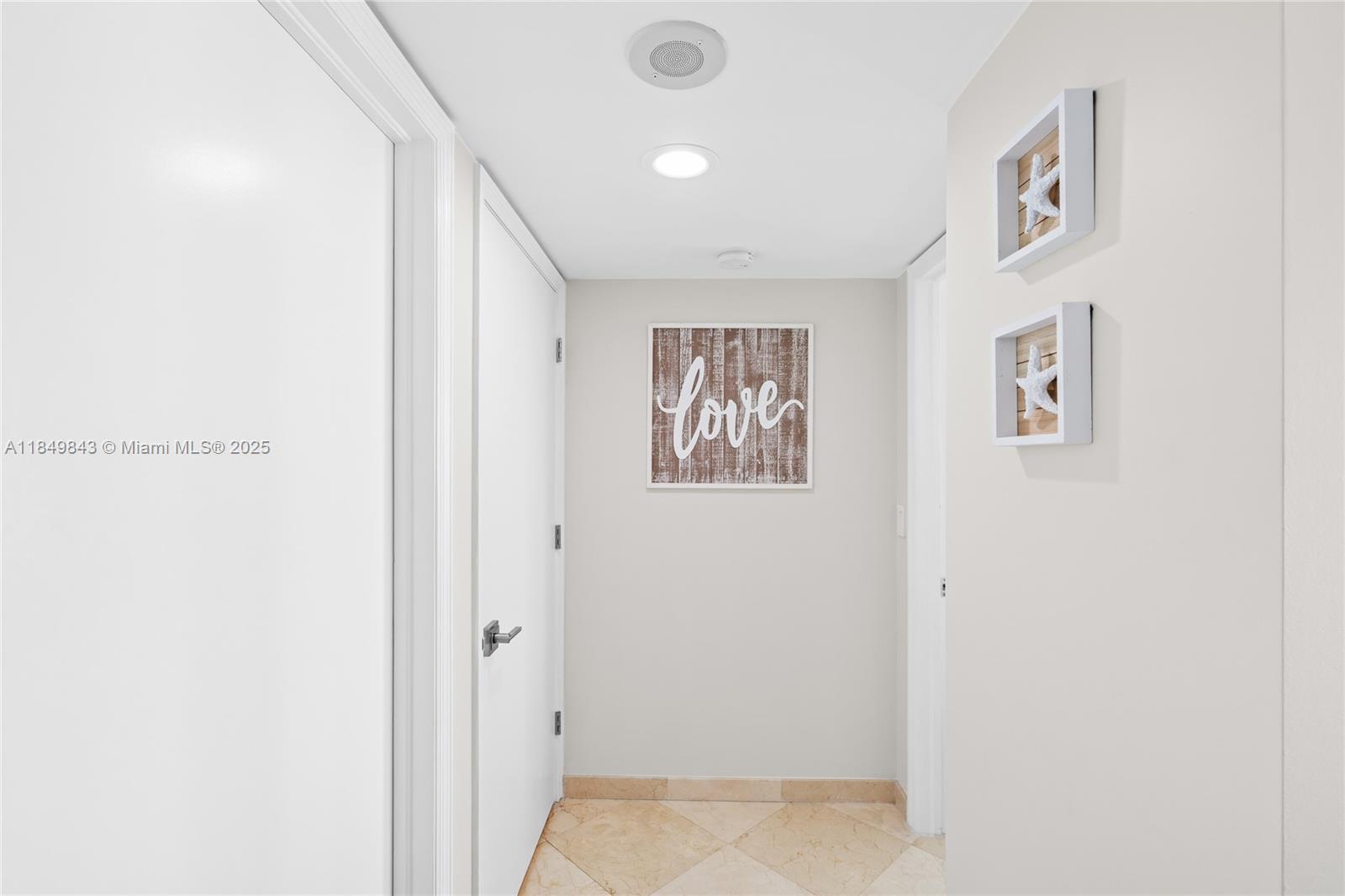 16500 Collins Ave # 1752