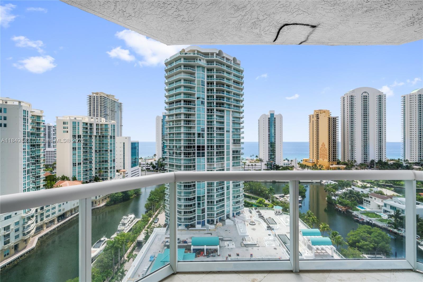 16500 Collins Ave # 1752