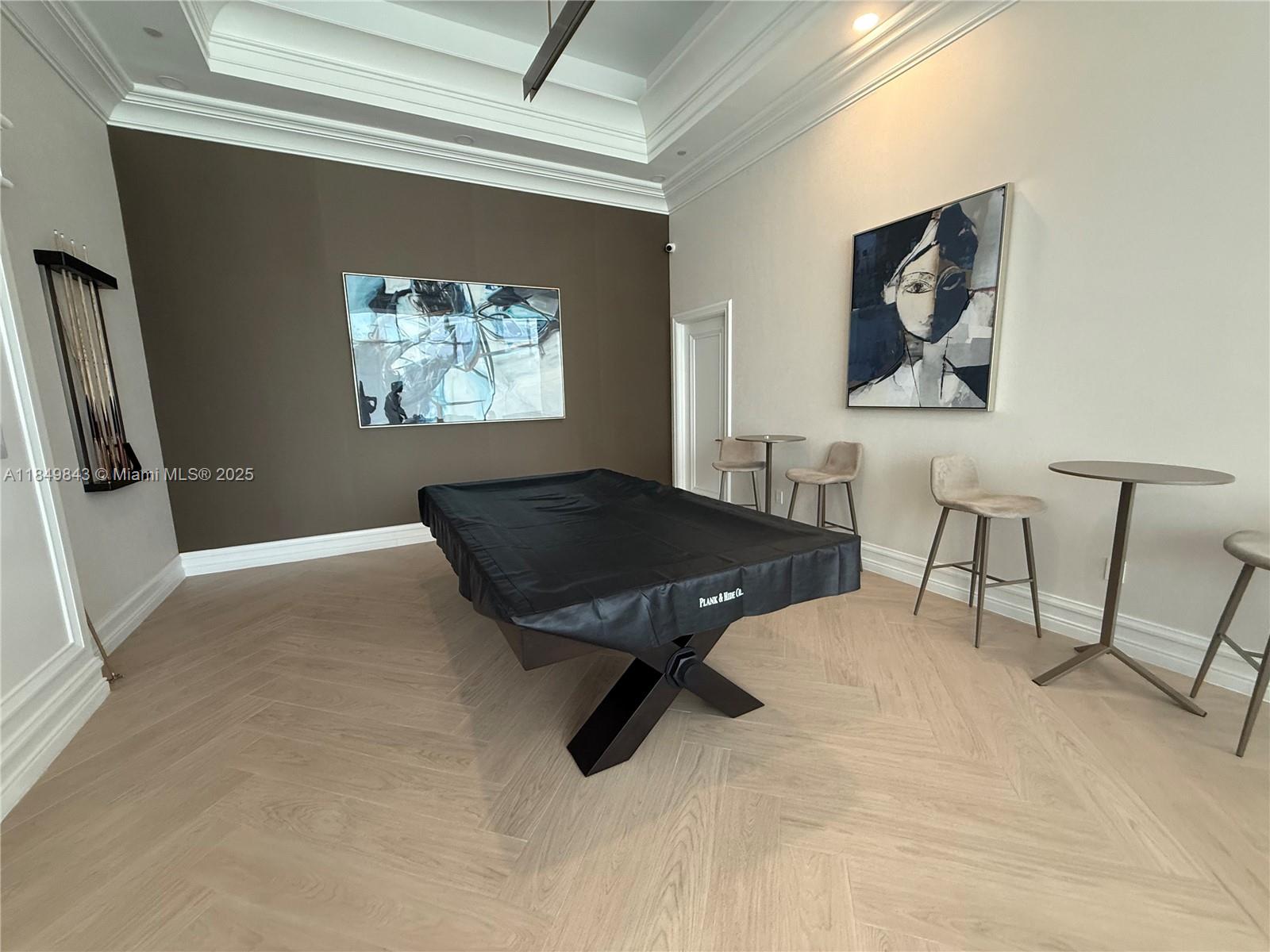 16500 Collins Ave # 1752