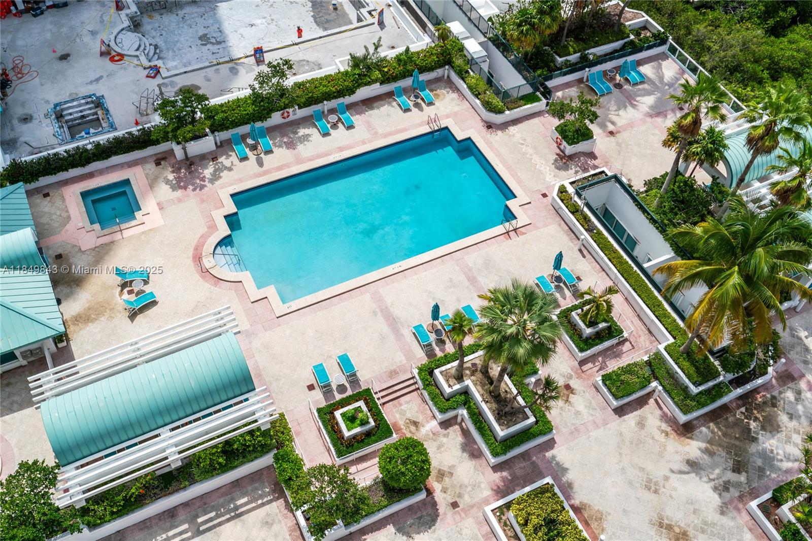 16500 Collins Ave # 1752