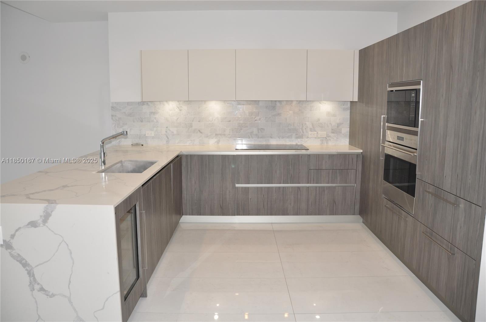 275 Giralda Ave # 6F