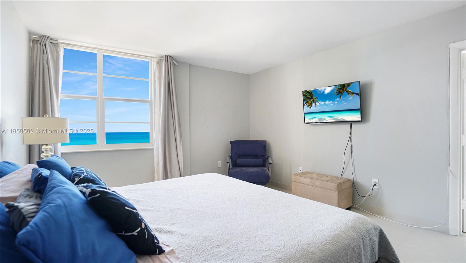 6450 Collins Ave # 1103